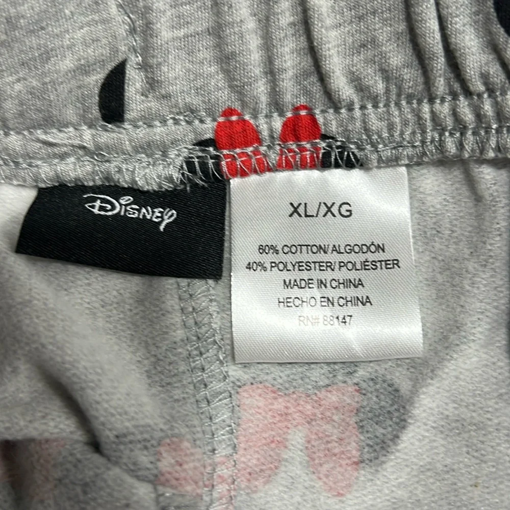 Disney Mickey Mouse & Minnie Mouse Pajama Shorts - Picture 5 of 8